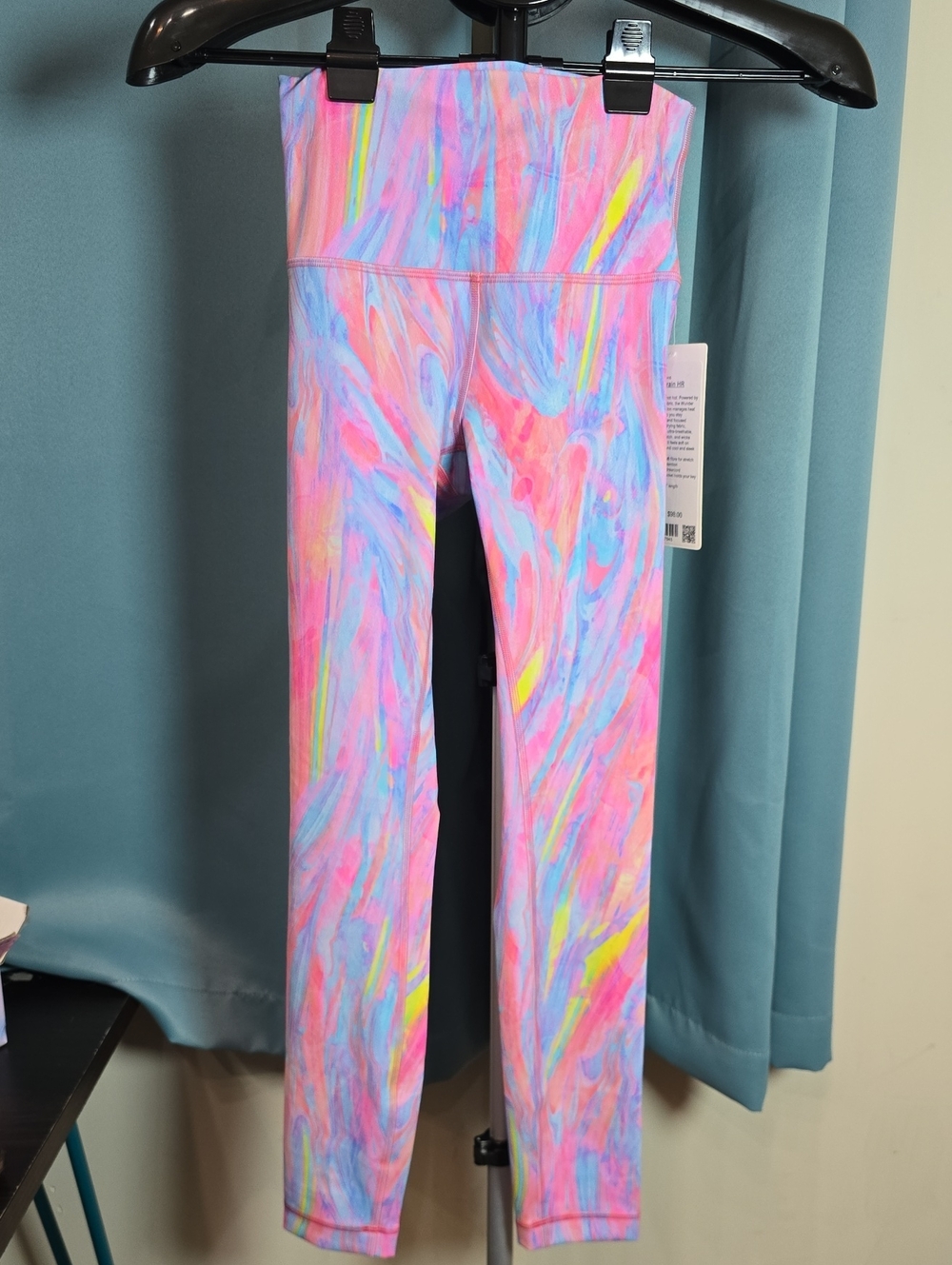 NWT lululemon Wonder Train 25" Size 4